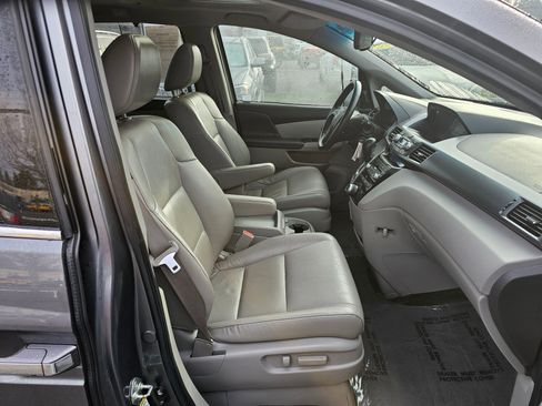 Used 2012 Honda Odyssey Touring image 11