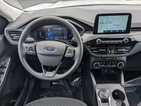 Used 2024 Ford Escape Active AWD/4WD image 21