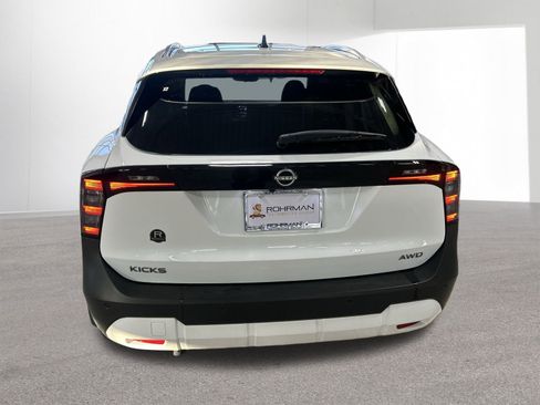 New 2026 Nissan Kicks SV w/ SV Premium Package AWD/4WD image 37