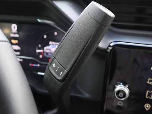 Used 2025 GMC Sierra 2500 Denali Ultimate image 19