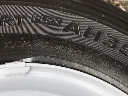 Used 2022 RAM 5500 Tradesman w/ Chrome Appearance Group image 43