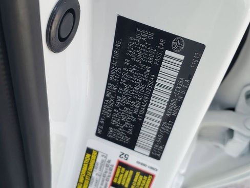 Used 2026 Toyota Camry SE image 49