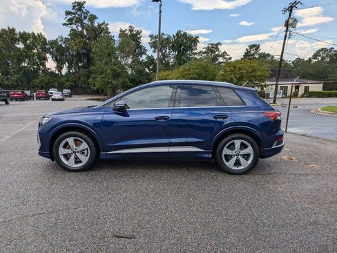Used 2025 Audi Q4 e-tron Prestige w/ Cold Weather Package AWD/4WD image 7