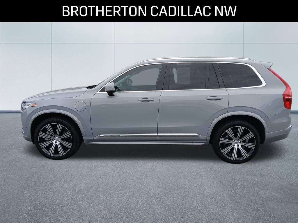 Used 2024 Volvo XC90 T8 Ultimate w/ Protection Package Premier AWD/4WD image 2