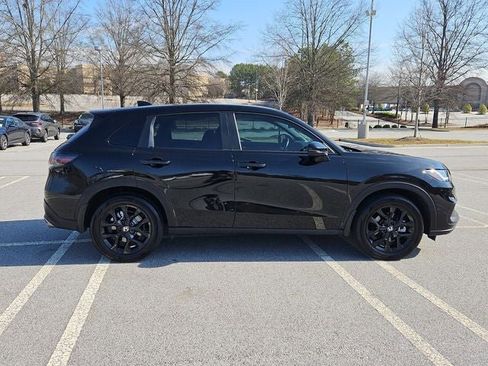 Used 2025 Honda HR-V Sport image 9
