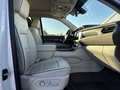 Used 2021 GMC Yukon Denali w/ Denali Ultimate Package image 36