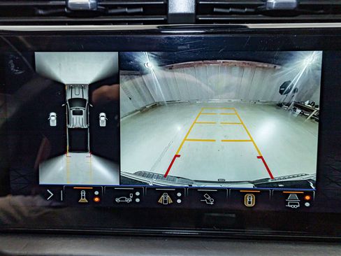 Used 2024 GMC Sierra 2500 Denali Ultimate image 23