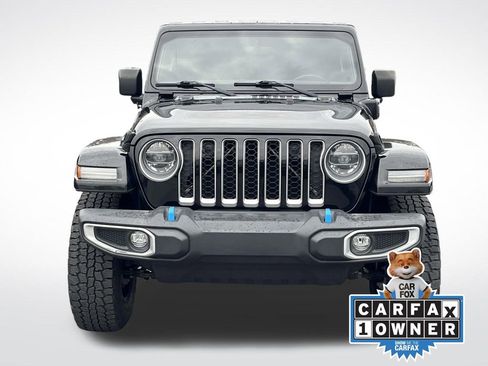 Used 2022 Jeep Wrangler Unlimited Sahara image 9