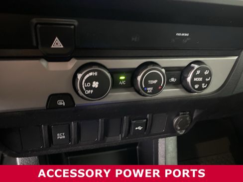 Used 2020 Toyota Tacoma SR image 14