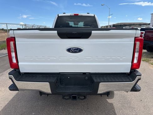 Used 2024 Ford F350 XLT w/ FX4 Off-Road Package AWD/4WD image 5