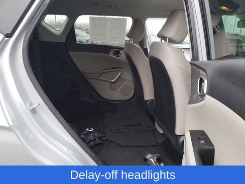 Used 2021 Kia Soul LX image 27