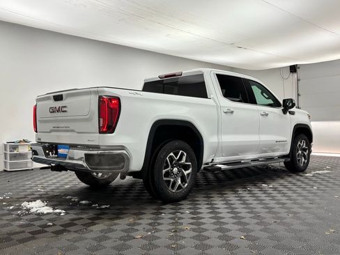 New 2026 GMC Sierra 1500 SLT w/ SLT Premium Package image 8