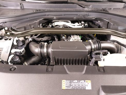 Used 2025 Lincoln Aviator 2WD image 21