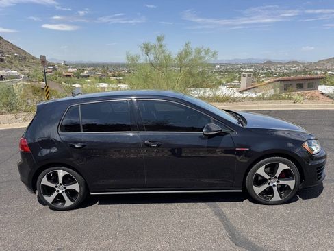 Used 2017 Volkswagen GTI S image 6