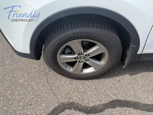 Used 2015 Toyota RAV4 XLE AWD/4WD image 6