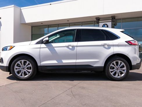 Used 2024 Ford Edge Titanium AWD/4WD image 5
