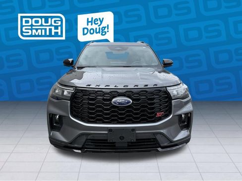 Used 2025 Ford Explorer ST w/ Sun And Sound Package image 3
