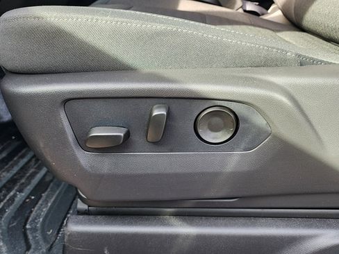 New 2026 GMC Sierra 3500 Pro w/ Convenience Package image 21