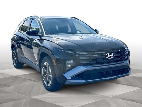 Used 2026 Hyundai Tucson SEL Plus FWD image 2