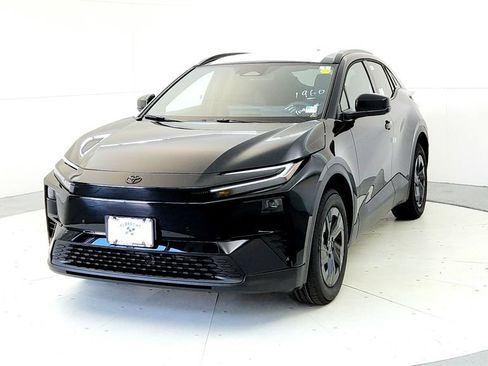 New 2026 Toyota C-HR AWD/4WD image 2