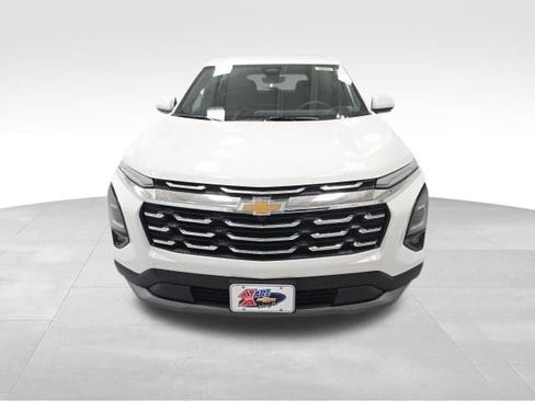 New 2026 Chevrolet Equinox LT w/ Safety and Technology Package image 8