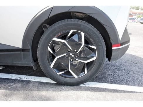 Certified 2024 Hyundai Ioniq 5 SEL RWD image 32