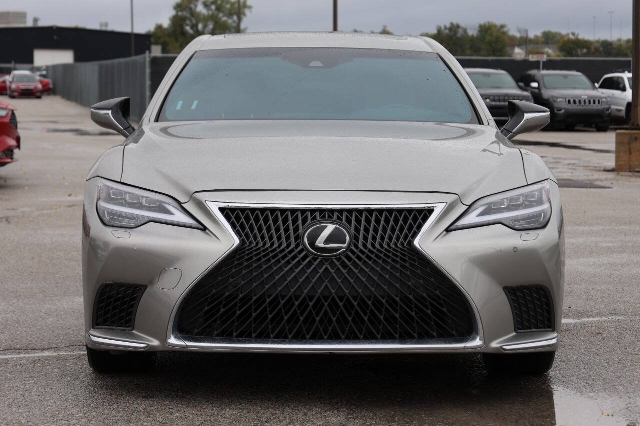 Used 2021 Lexus LS 500 w/ Accessory Package (Z2) RWD image 2