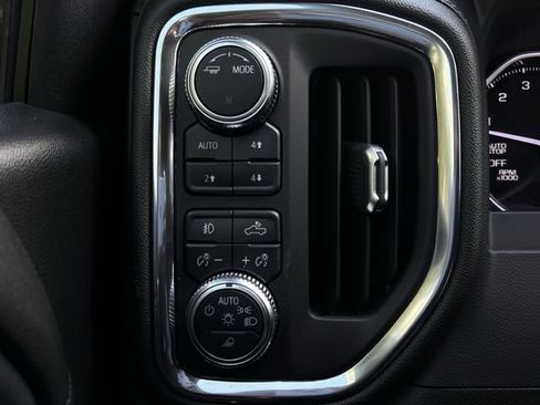 Used 2021 GMC Sierra 1500 SLT image 20