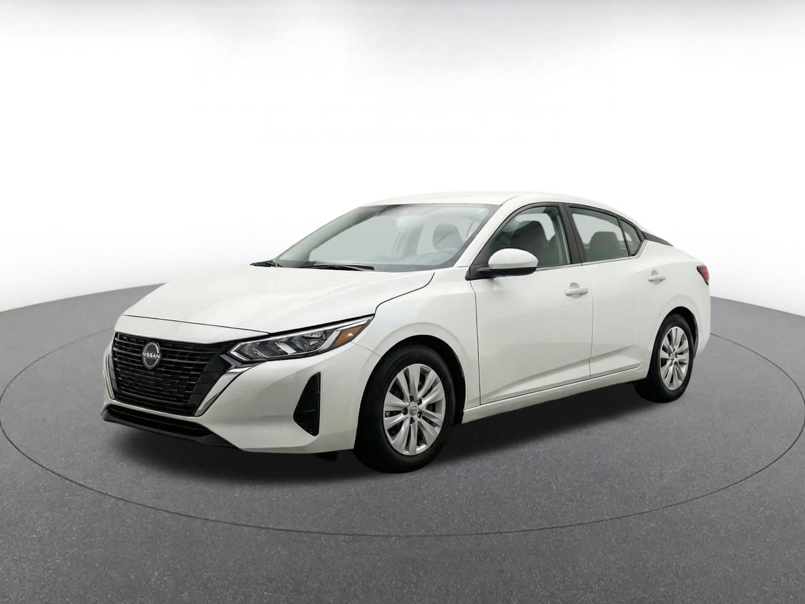 Used 2025 Nissan Sentra S FWD image 3