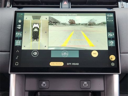 Used 2024 Land Rover Discovery Sport S image 17