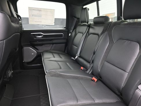 New 2026 RAM 1500 Laramie AWD/4WD image 12