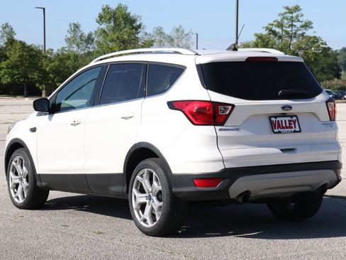 Certified 2019 Ford Escape Titanium AWD/4WD image 7
