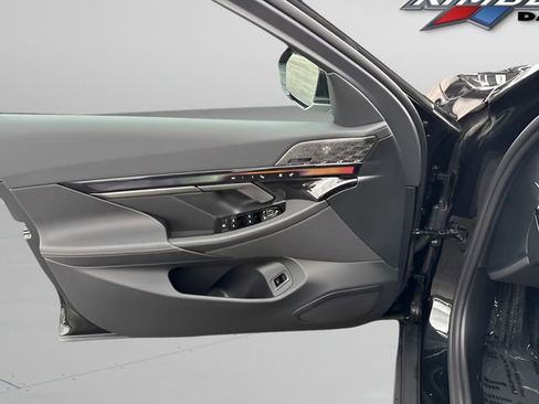 New 2026 BMW 530i xDrive w/ Premium Package image 10