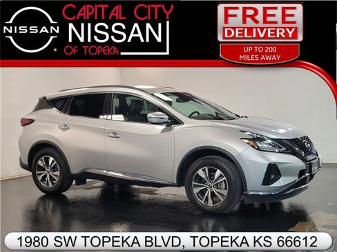 Used 2023 Nissan Murano SV image 1