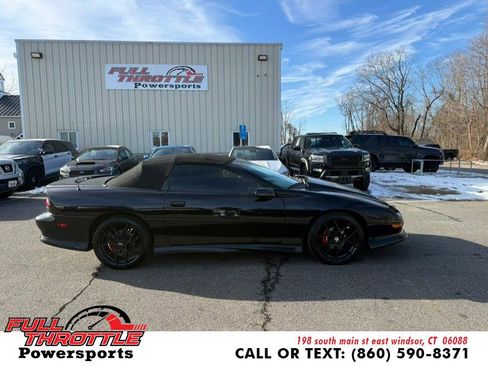 Used 1995 Chevrolet Camaro Z28 image 10