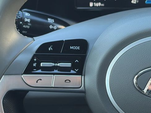 Used 2022 Hyundai Elantra SEL w/ Convenience Package image 28