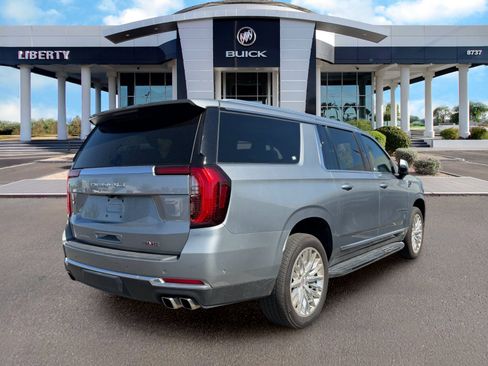 Used 2025 GMC Yukon XL Denali AWD/4WD image 2