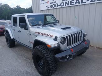 Used 2023 Jeep Gladiator Mojave w/ Cold Weather Group AWD/4WD video 1