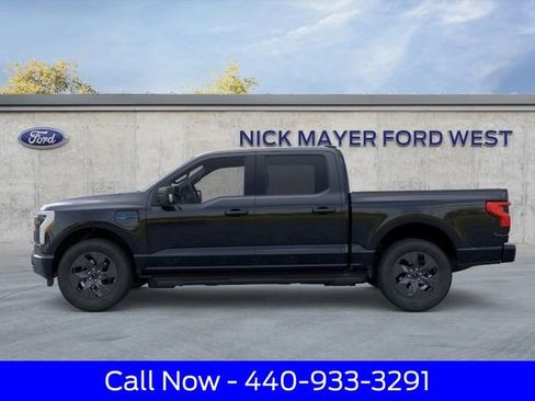 New 2025 Ford F150 Lightning Flash AWD/4WD image 4