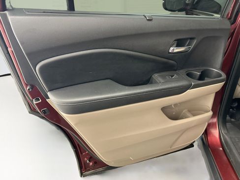 Used 2019 Honda Pilot EX-L image 27