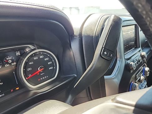 Used 2021 Chevrolet Silverado 1500 LTZ w/ LTZ Premium Package AWD/4WD image 13