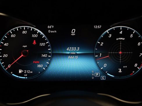 Used 2019 Mercedes-Benz C 300 4MATIC Sedan image 20