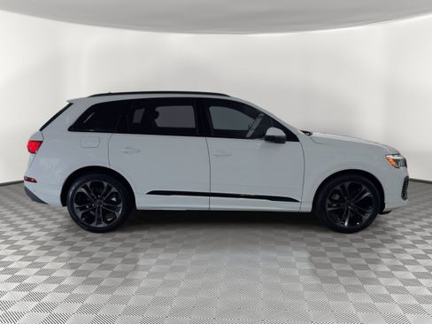 New 2026 Audi Q7 3.0T Premium Plus AWD/4WD image 8