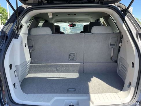 Used 2014 Buick Enclave Convenience FWD image 10