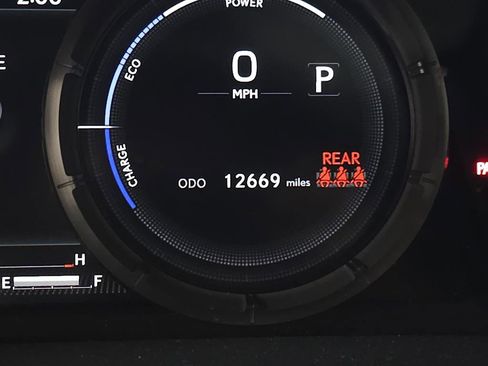 Certified 2024 Lexus ES 300h F Sport image 21