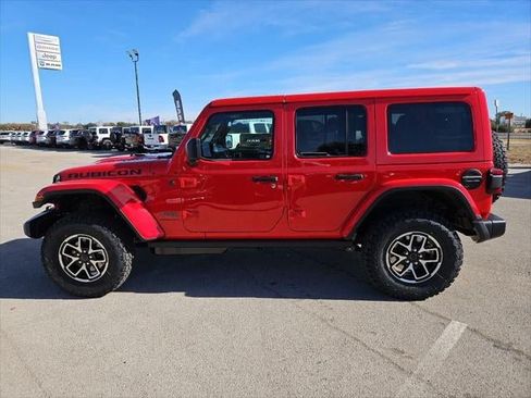 New 2026 Jeep Wrangler Unlimited Rubicon AWD/4WD image 32