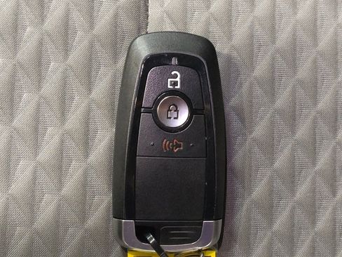 Used 2021 Ford Escape SE AWD/4WD image 32