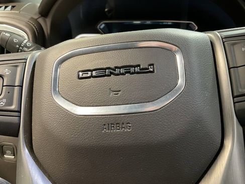 Used 2023 GMC Sierra 2500 Denali w/ Technology Package AWD/4WD image 14