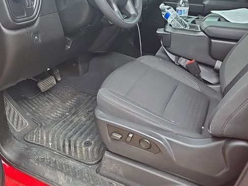 Used 2022 Chevrolet Silverado 1500 Custom image 8