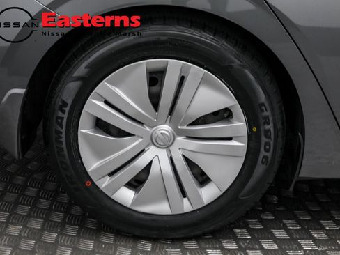 Used 2021 Nissan Sentra S image 29